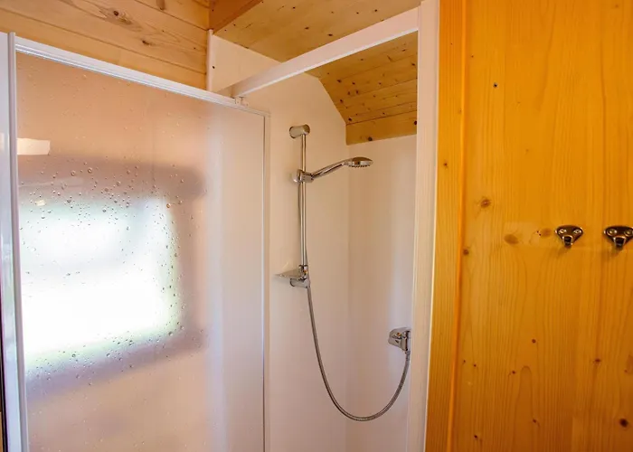 Vier Jahreszeiten - Biggesee Camping *